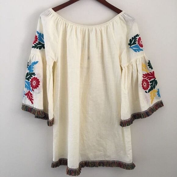 Velzera floral embroidered bell sleeve tunic | Size Medium - Picture 2 of 5